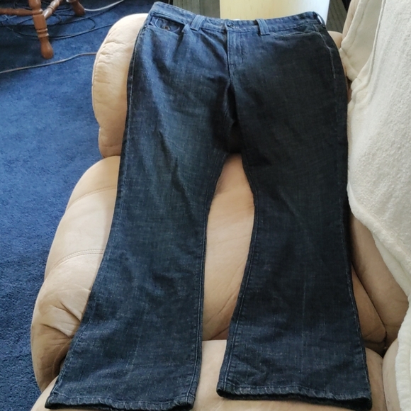 Levi's Denim - Levi Strauss signature women's size 10 jeans